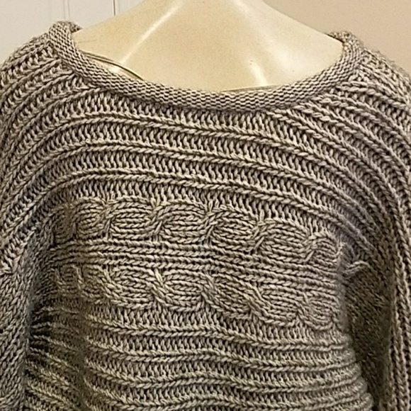 Gray SWEATER  size M - Picture 6 of 6